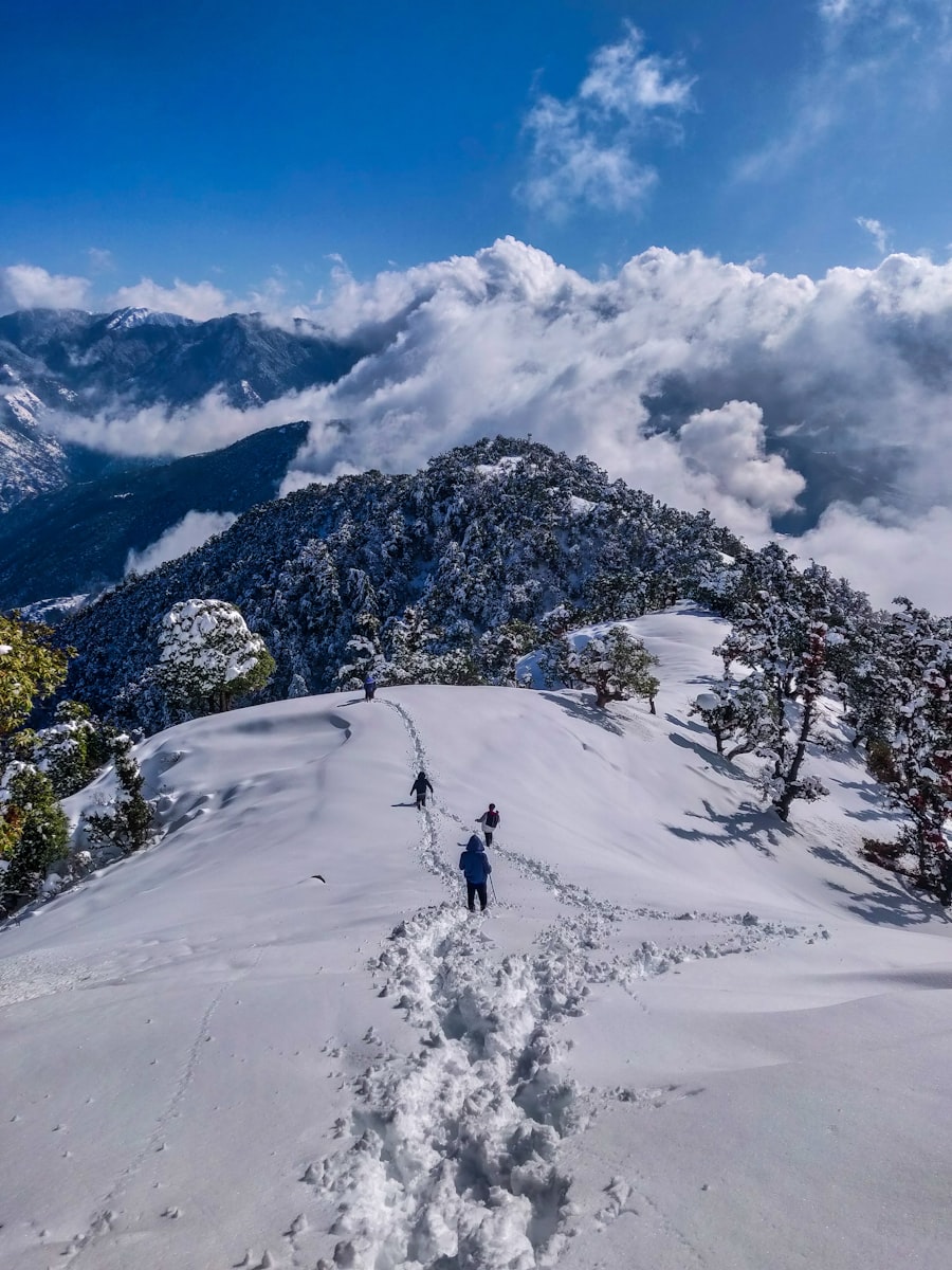 Delhi to Mussorie taxi